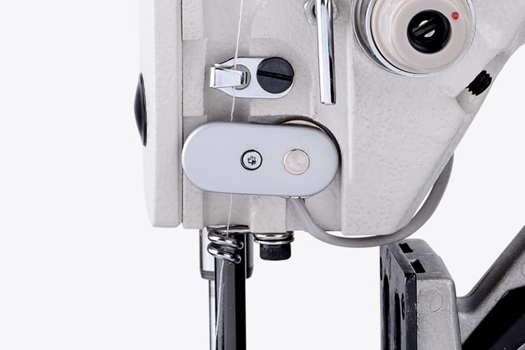 maquina-de-costura-bruce-eactech-T1900BSK-002